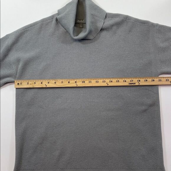 Marled Gray Turtleneck Sweater Women’s Layered Hem Long Sleeve Sz L - Picture 4 of 5